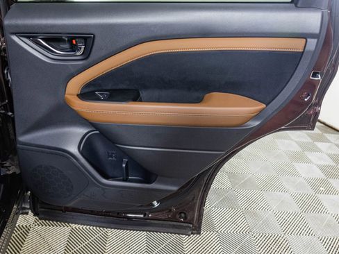 Used 2026 Subaru Forester Touring AWD/4WD image 47