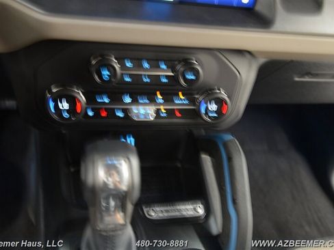 Used 2024 Ford Bronco Wildtrak image 29
