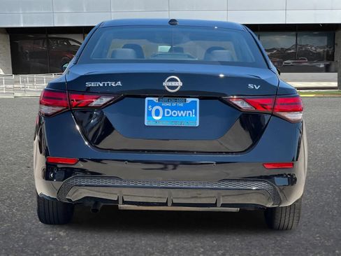 Used 2024 Nissan Sentra SV FWD image 8