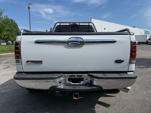 Used 2006 Ford F350 4x4 Crew Cab DRW Super Duty image 6