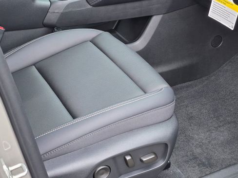New 2026 GMC Terrain Elevation w/ Elevation Premium Package FWD image 17
