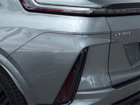 New 2026 Cadillac Lyriq V image 15
