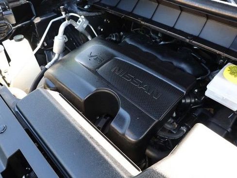 Certified 2025 Nissan Pathfinder SV FWD image 28