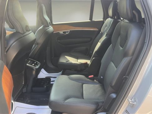 Used 2023 Volvo XC90 B6 Plus w/ Protection Package Premier AWD/4WD image 16