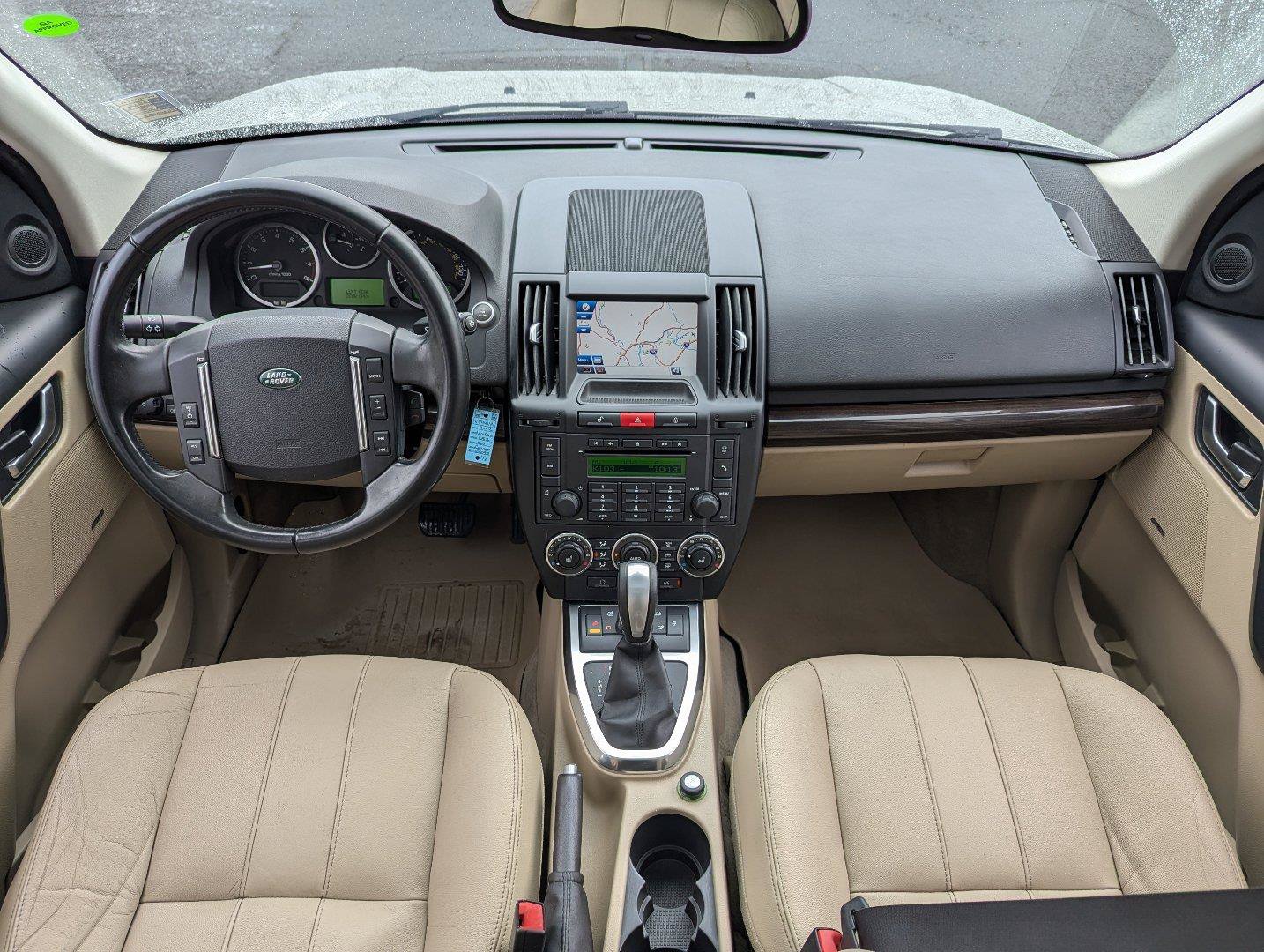 Used 2012 Land Rover LR2 HSE w/ Climate Comfort Pkg AWD/4WD image 24