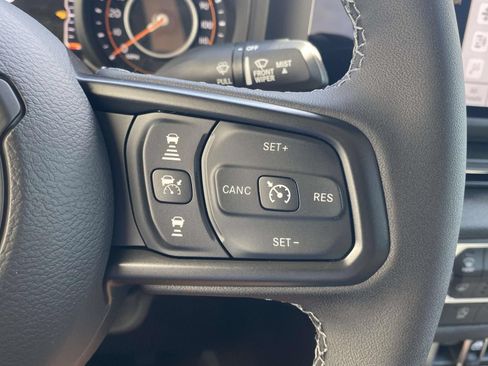 New 2026 Jeep Gladiator Sport AWD/4WD image 21