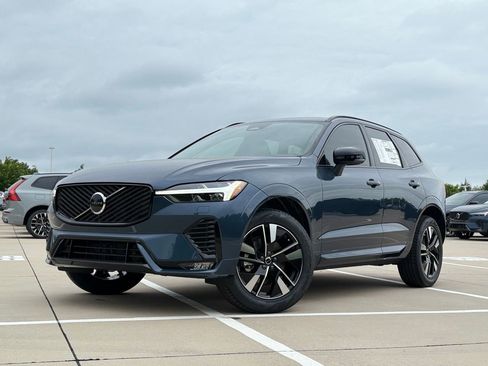 New 2026 Volvo XC60 B5 Core w/ Protection Package Premier AWD/4WD image 2