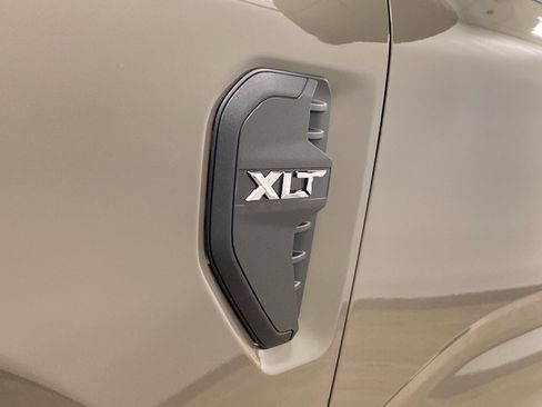 New 2025 Ford Ranger XLT w/ Equipment Group 301A High image 13