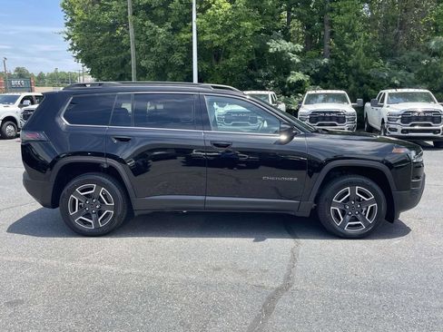 New 2026 Jeep Cherokee Laredo AWD/4WD image 10
