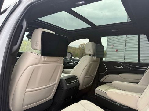 Used 2023 Cadillac Escalade Sport w/ Touring Package image 24