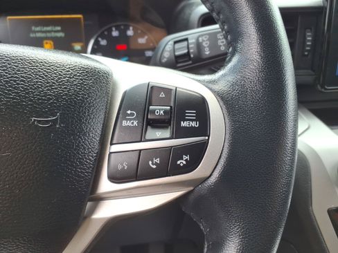 Certified 2023 Ford Explorer XLT AWD/4WD image 25