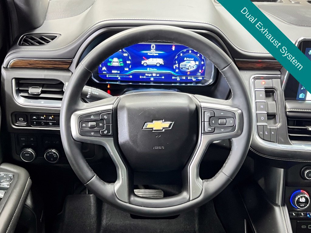 Used 2024 Chevrolet Tahoe Premier w/ Premium Package 2 AWD/4WD image 25