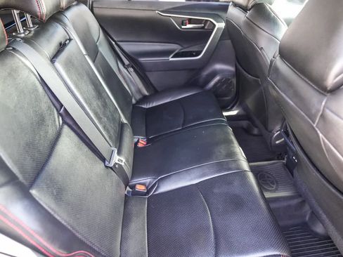 Used 2021 Toyota RAV4 SE w/ Weather & Moonroof Package image 16