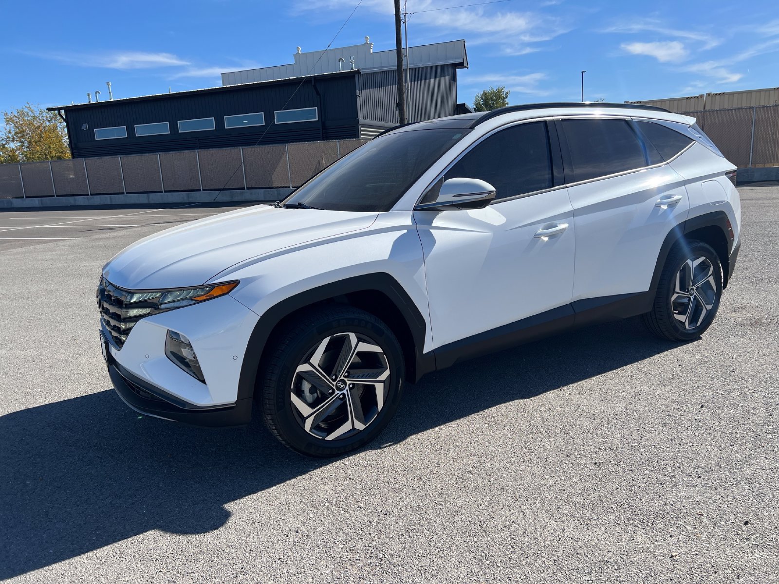 Used 2022 Hyundai Tucson Limited w/ Cargo Package AWD/4WD image 7