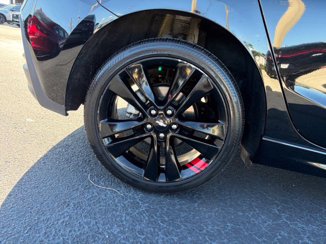 Used 2018 Chevrolet Cruze LT w/ Redline Edition FWD image 7