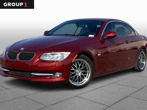 Used 2013 BMW 328i Convertible image 1
