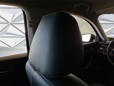 Used 2022 Volkswagen Passat 2.0T image 10