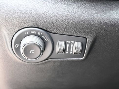 Used 2024 Jeep Compass Limited AWD/4WD image 11