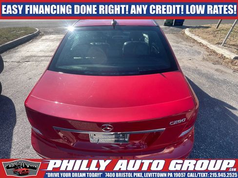 Used 2013 Mercedes-Benz C 250 Sedan image 9