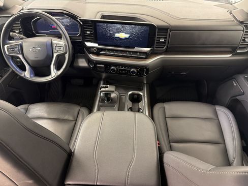Used 2025 Chevrolet Silverado 1500 LT Trail Boss w/ LT Trail Boss Premium Package AWD/4WD image 14
