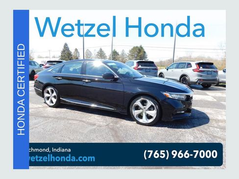 Certified 2018 Honda Accord Touring image 1