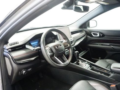 Used 2023 Jeep Compass Trailhawk image 26