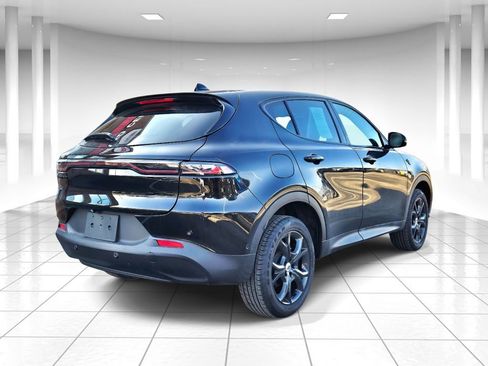 Used 2023 Dodge Hornet GT w/ Tech Pack w/o Parking image 3