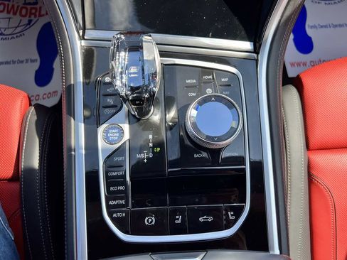 Used 2022 BMW 840i Convertible w/ Comfort Seating Package image 19