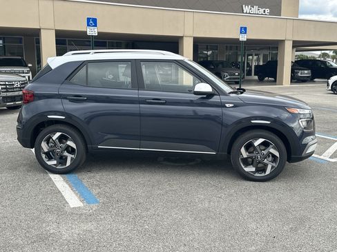 New 2026 Hyundai Venue SEL image 5