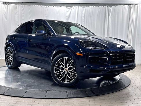 Used 2026 Porsche Cayenne Coupe AWD/4WD image 11