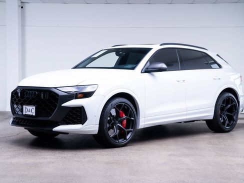 Used 2026 Audi RS Q8 performance AWD/4WD image 3