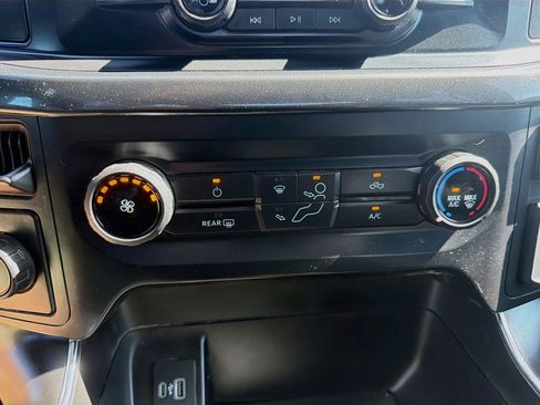 Used 2021 Ford F150 XL w/ STX Appearance Package RWD image 17