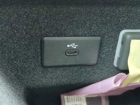 New 2026 Cadillac Lyriq V image 21