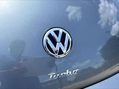 Used 2016 Volkswagen Beetle 1.8T FWD image 31