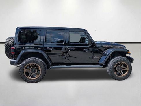 Used 2022 Jeep Wrangler Unlimited Rubicon w/ Trailer Tow Package AWD/4WD image 3