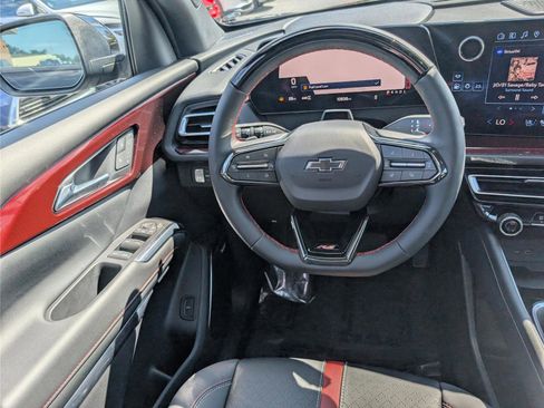 Used 2024 Chevrolet Traverse RS w/ LPO, Floor Liner Package image 21