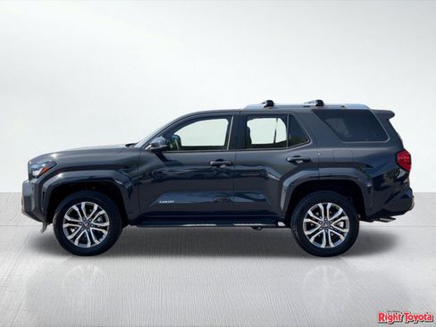 Certified 2026 Toyota 4Runner Limited AWD/4WD image 2