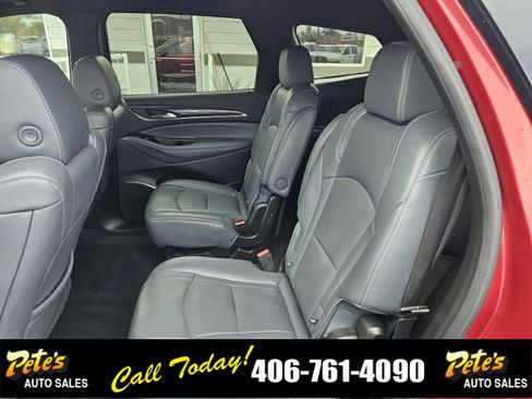 Used 2024 Buick Enclave Premium image 14