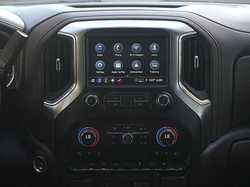 Used 2021 Chevrolet Silverado 1500 LTZ RWD image 18