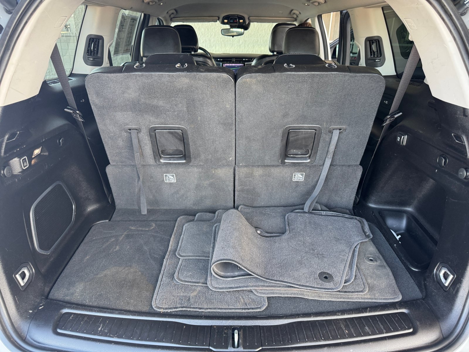 Used 2022 Jeep Grand Cherokee L Limited AWD/4WD image 29