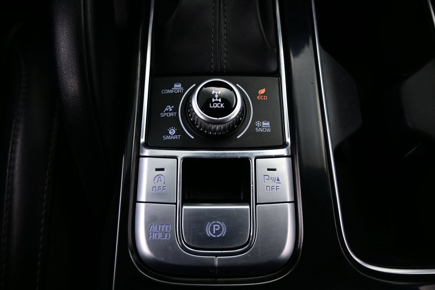 Used 2020 Kia Telluride LX AWD/4WD image 22