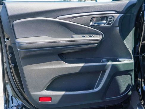 Used 2022 Honda Pilot Special Edition image 19