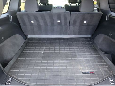 Used 2019 Jeep Grand Cherokee Laredo w/ 18" Wheel & 8.4" Radio Group image 55