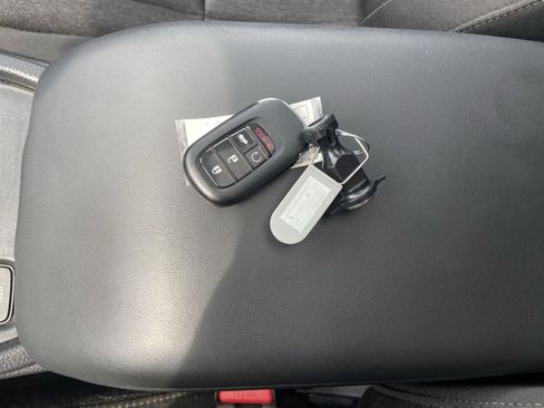 Used 2024 Honda Accord EX image 29