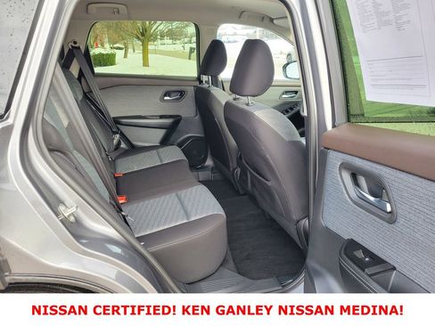 Certified 2023 Nissan Rogue SV image 45