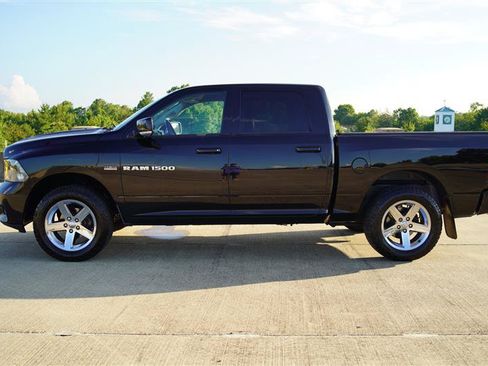 Used 2012 RAM 1500 Sport w/ Sport Premium Group AWD/4WD image 2