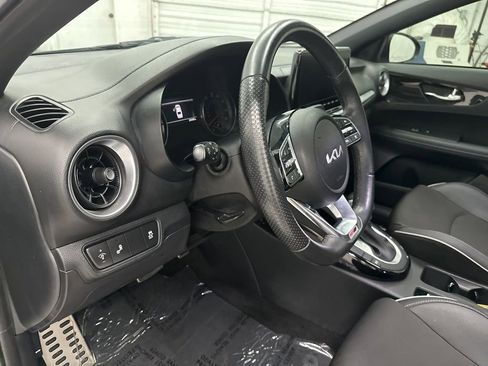 Used 2024 Kia Forte GT-Line w/ GT-Line Premium Package FWD image 14