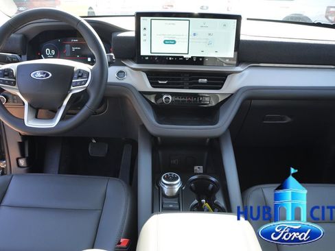 New 2026 Ford Explorer Active w/ Active Comfort Package RWD image 12