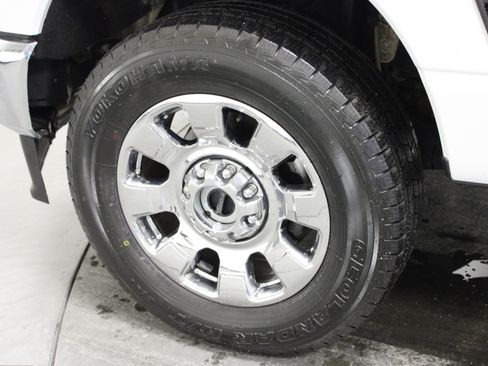 Used 2024 Ford F350 Lariat w/ Lariat Ultimate Package image 10