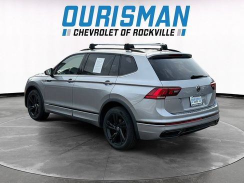 Used 2023 Volkswagen Tiguan SE R-Line FWD image 4